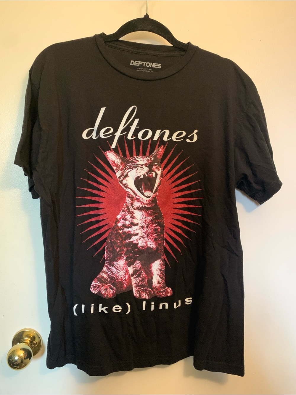 Deftones (like) Linus T-Shirt XL